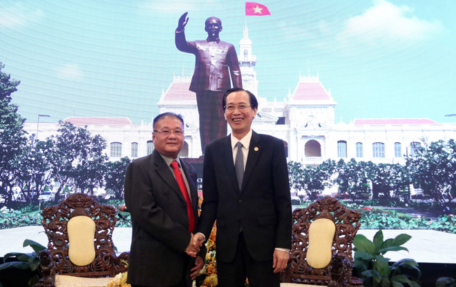 胡志明市领导人会见柬埔寨皇家政府特使黎瓦宏 ảnh 1 胡志明市领导人会见柬埔寨皇家政府特使黎瓦宏 ảnh 1