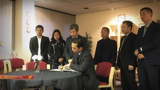 英国39人死亡事件：越南外交部副部长苏英勇赴英国进行工作访问 ảnh 1