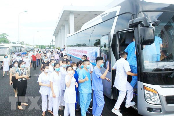 从世界各国元首的漫步街头浅谈越南民主自由 ảnh 7