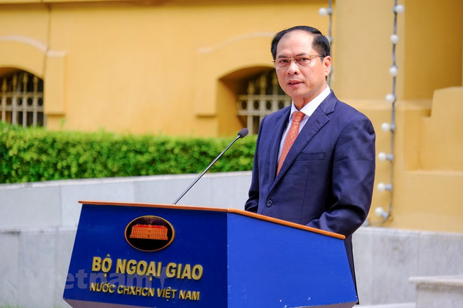 东盟成立56周年升旗仪式在河内举行 ảnh 2