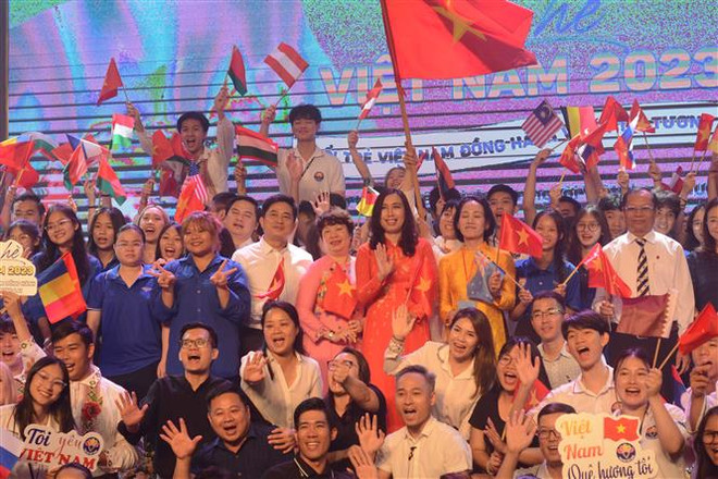 2023年越南夏令营落下帷幕 ảnh 1