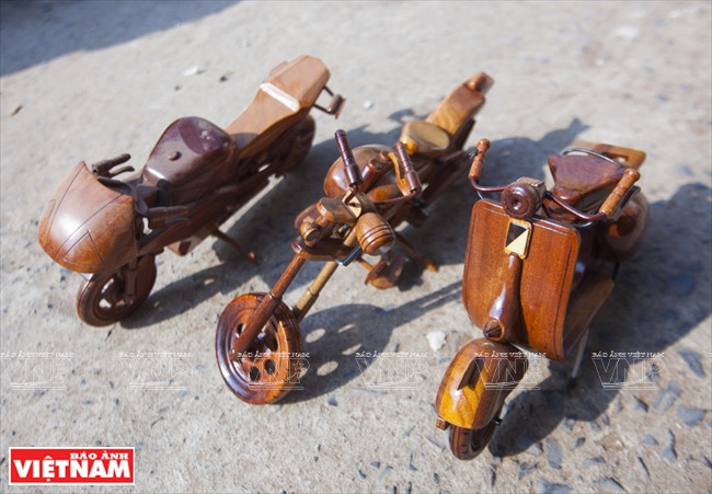 独一无二的废木工艺品 ảnh 9 独一无二的废木工艺品 ảnh 9