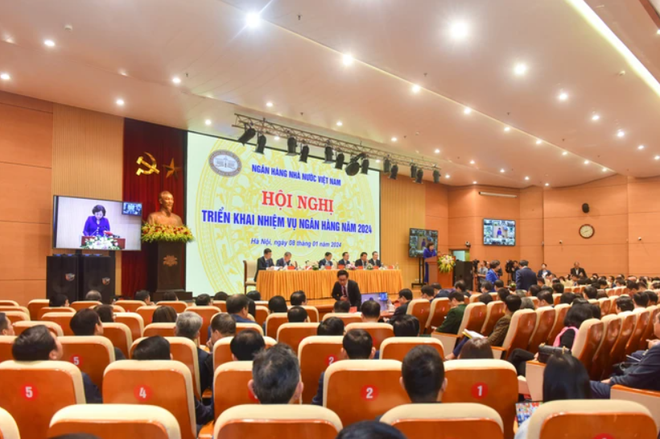 越南国家银行行长阮氏红：实施灵活货币政策 确保金融体系稳定 ảnh 2