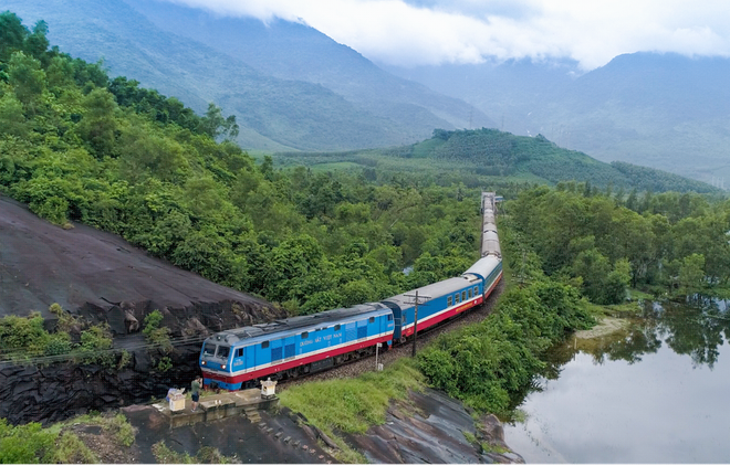 火车旅行--年轻人的出行选择 ảnh 1 火车旅行--年轻人的出行选择 ảnh 1