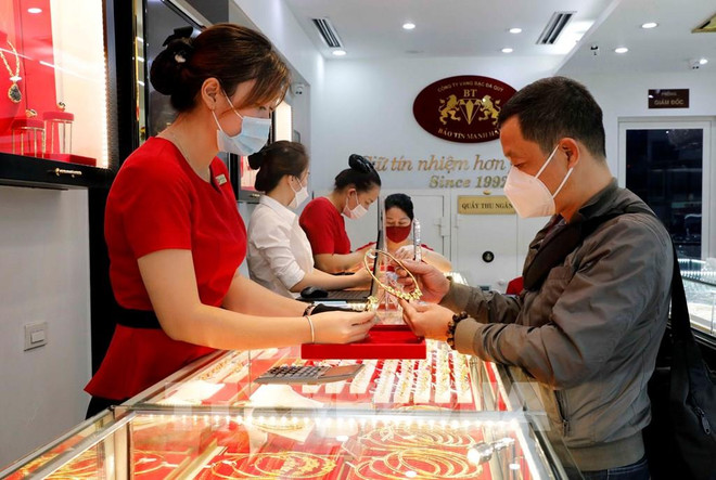 6月14日上午越南国内黄金卖出价下降10万越盾 ảnh 1