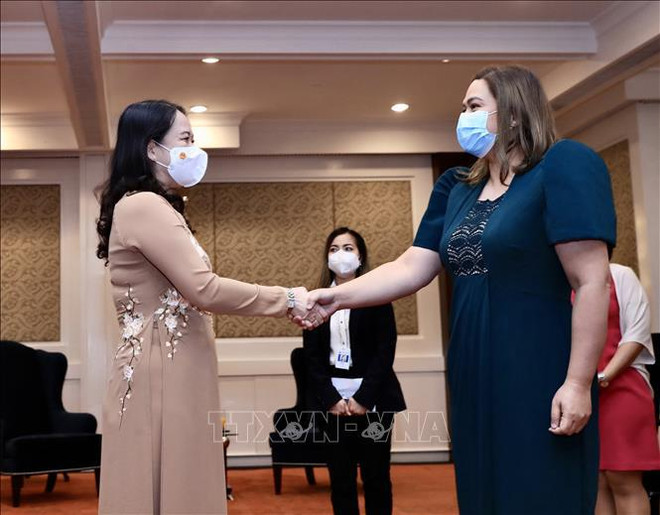 越南国家副主席武氏映春出席菲律宾总统宣誓就职仪式 ảnh 2 越南国家副主席武氏映春出席菲律宾总统宣誓就职仪式 ảnh 2