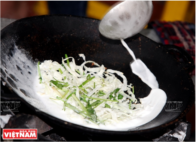 越南美食:思念清化快饼 ảnh 2 越南美食:思念清化快饼 ảnh 2