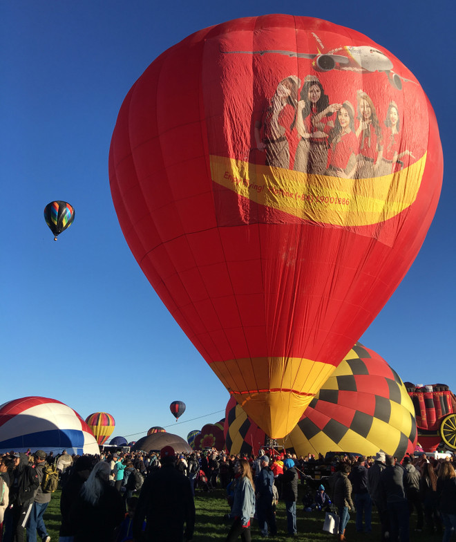越捷航空热气球和比基尼空姐们即将“登陆”美国 ảnh 4
