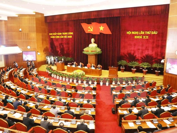越共十二届六中全会第三天新闻公报 ảnh 1 越共十二届六中全会第三天新闻公报 ảnh 1