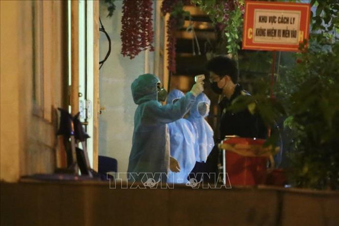 新冠肺炎疫情：外国媒体评价越南是抗击疫情的“典范” ảnh 1