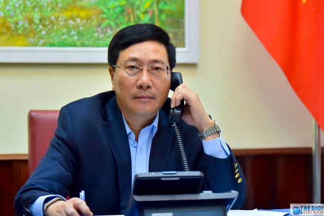 2020东盟轮值主席年:范平明与菲律宾外长洛钦举行电话会谈 ảnh 1 2020东盟轮值主席年:范平明与菲律宾外长洛钦举行电话会谈 ảnh 1