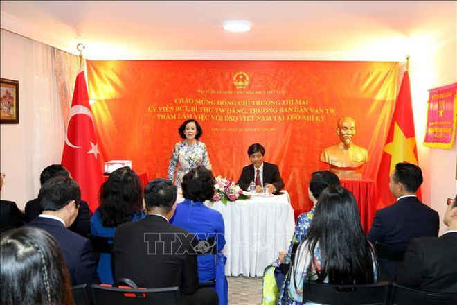 中央民运部部长张氏梅对土耳其进行工作访问 ảnh 3 中央民运部部长张氏梅对土耳其进行工作访问 ảnh 3