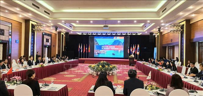 第19届东亚区域旅游论坛常务委员会会议在广宁省举行 ảnh 1 第19届东亚区域旅游论坛常务委员会会议在广宁省举行 ảnh 1