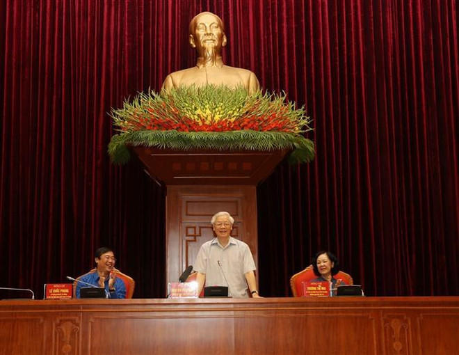 越共中央总书记、国家主席阮富仲会见全国先进青年党员 ảnh 2 越共中央总书记、国家主席阮富仲会见全国先进青年党员 ảnh 2