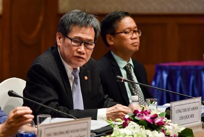 2020年东盟年高层座谈会:加强东盟秘书处与2020年东盟轮值主席国的协调配合 ảnh 3 2020年东盟年高层座谈会:加强东盟秘书处与2020年东盟轮值主席国的协调配合 ảnh 3