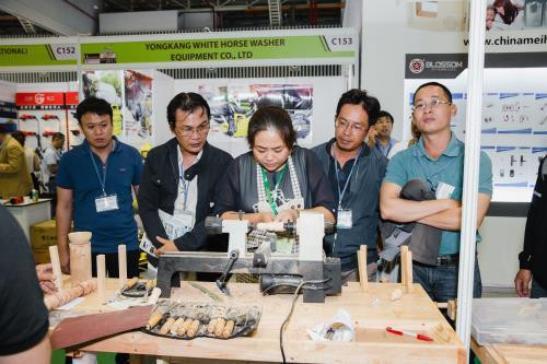 中国广东进出口博览会即将在河内举行 ảnh 1 中国广东进出口博览会即将在河内举行 ảnh 1