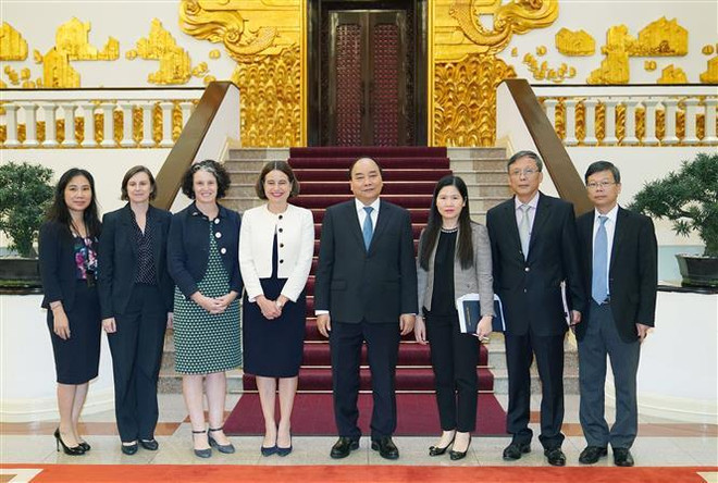政府总理阮春福会见澳大利亚驻越大使 ảnh 2 政府总理阮春福会见澳大利亚驻越大使 ảnh 2