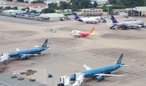 受“杨柳”台风影响 越南多家航空公司对今日航班作出调整 ảnh 1 受“杨柳”台风影响 越南多家航空公司对今日航班作出调整 ảnh 1