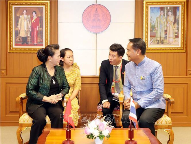 越南国会主席阮氏金银访问泰国乌隆府 ảnh 1 越南国会主席阮氏金银访问泰国乌隆府 ảnh 1