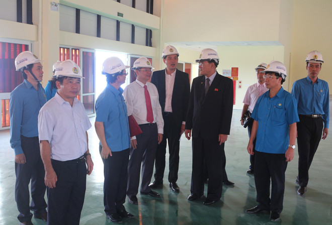 朝鲜职业同盟代表团访问越南河南省工会基础设施项目 ảnh 2 朝鲜职业同盟代表团访问越南河南省工会基础设施项目 ảnh 2