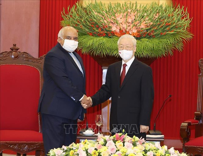 阮富仲总书记会见古巴驻越大使 ảnh 1