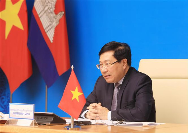 第十一次越柬边境省合作与发展会议在线举行 ảnh 2 第十一次越柬边境省合作与发展会议在线举行 ảnh 2
