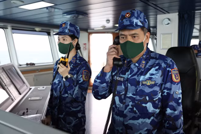 越中海警2021年第二次海上联合巡逻圆满结束 ảnh 2