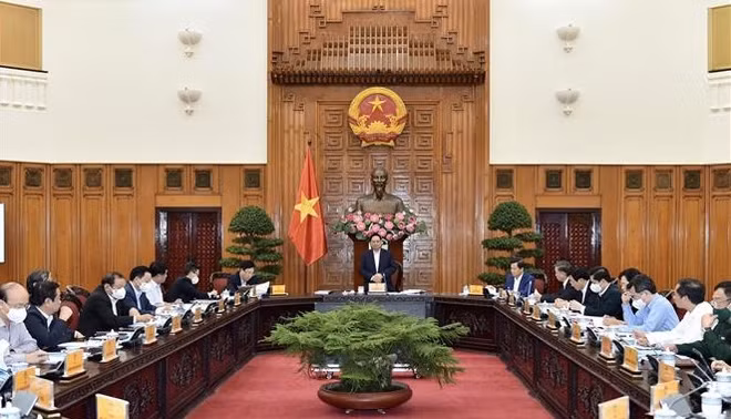 范明政总理：确保经济社会复苏发展计划的高度可行且凝聚各方高度共识 ảnh 1