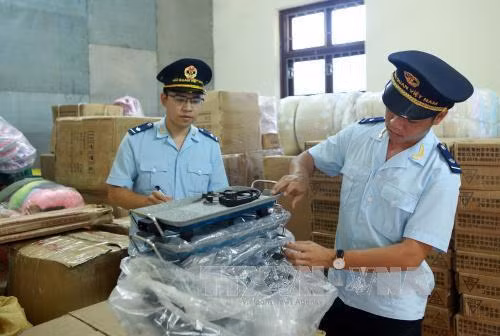 范平明副总理：强化领导者在反走私、打击贸易欺诈和假冒产品中的责任担当 ảnh 2