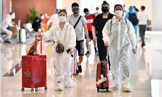 内排机场安装2000 台新冠肺炎患者追踪摄像头和现代系统以“防止”疫情 ảnh 1