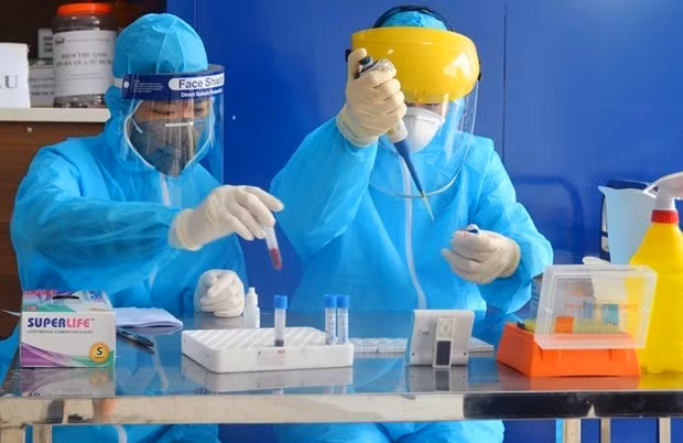 卫生部提出有关疫情风险等级的指南 人员出行时不必进行新冠病毒检测 ảnh 1