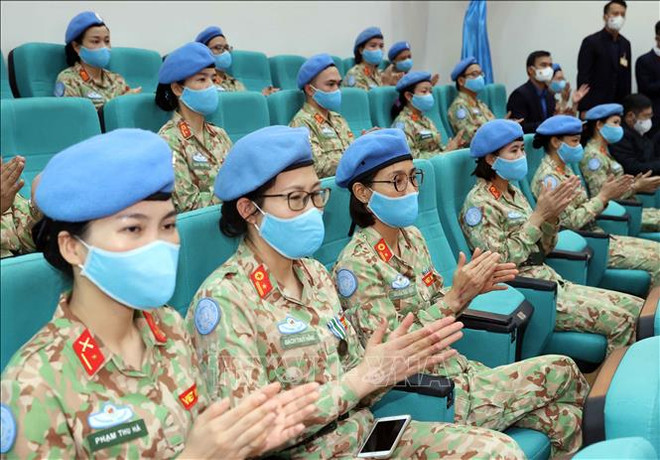 越南国家主席表彰在参与联合国维和行动中取得优异成绩的集体和个人 ảnh 2 越南国家主席表彰在参与联合国维和行动中取得优异成绩的集体和个人 ảnh 2