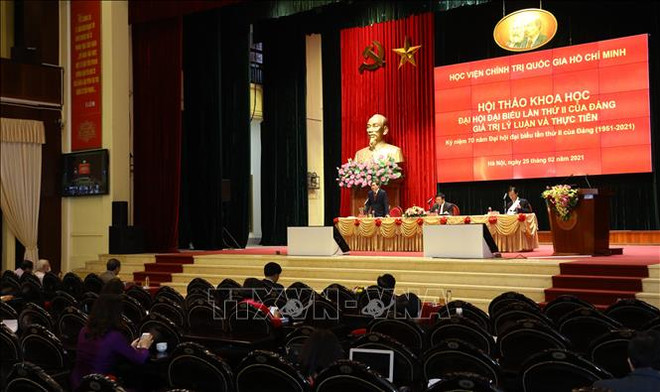 越共二大对越南革命进程的理论与实践价值 ảnh 2 越共二大对越南革命进程的理论与实践价值 ảnh 2