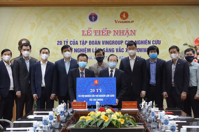 Vingroup集团向“越南制造”的新冠疫苗COVIVAC临床试验研究工作提供200亿越盾资助 ảnh 1 Vingroup集团向“越南制造”的新冠疫苗COVIVAC临床试验研究工作提供200亿越盾资助 ảnh 1