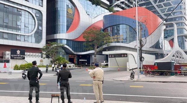 新冠肺炎疫情:越南驻柬埔寨西哈努克省总领事馆就疫情传播风险发出紧急通知 ảnh 1 新冠肺炎疫情:越南驻柬埔寨西哈努克省总领事馆就疫情传播风险发出紧急通知 ảnh 1