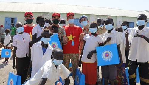 在南苏丹有越南医生！ ảnh 2