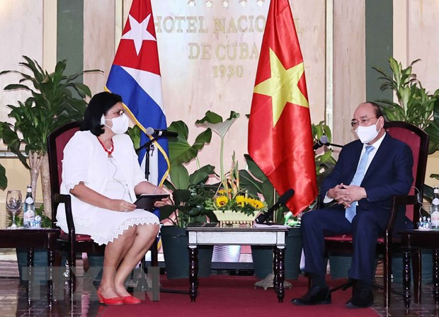 越南国家主席阮春福会见各古巴-越南友好组织 ảnh 1 越南国家主席阮春福会见各古巴-越南友好组织 ảnh 1