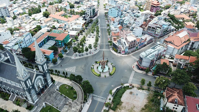 在高风险地区严格执行社交距离 以免延长社交距离时间 ảnh 1