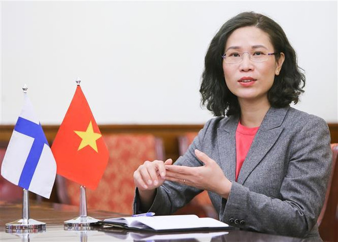 越南国会主席王廷惠抵达赫尔辛基 开始对芬兰共和国进行正式访问 ảnh 2