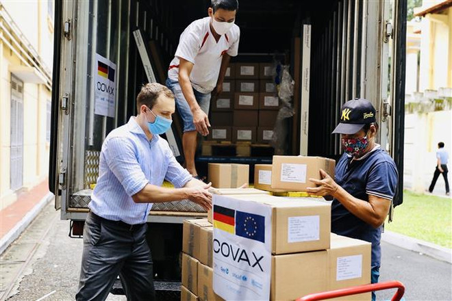 越南接受由德国通过COVAX机制援助的85.2万剂新冠疫苗 ảnh 1 越南接受由德国通过COVAX机制援助的85.2万剂新冠疫苗 ảnh 1