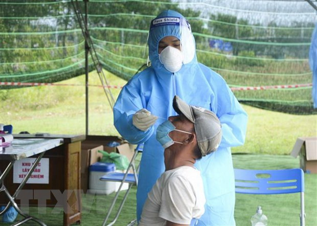 18日中午河内市新增15例新冠肺炎确诊病例 为外国公民接种新冠疫苗创造最便利条件 ảnh 1 18日中午河内市新增15例新冠肺炎确诊病例 为外国公民接种新冠疫苗创造最便利条件 ảnh 1