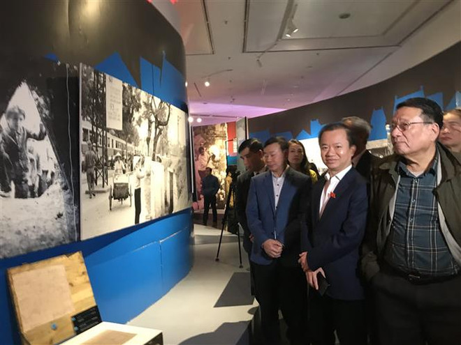 “1972年河内—和平渴望”展示会举行 ảnh 2