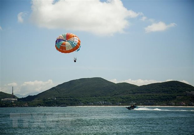 2023年:庆和省努力打造中部沿海地区旅游亮点 ảnh 1 2023年:庆和省努力打造中部沿海地区旅游亮点 ảnh 1