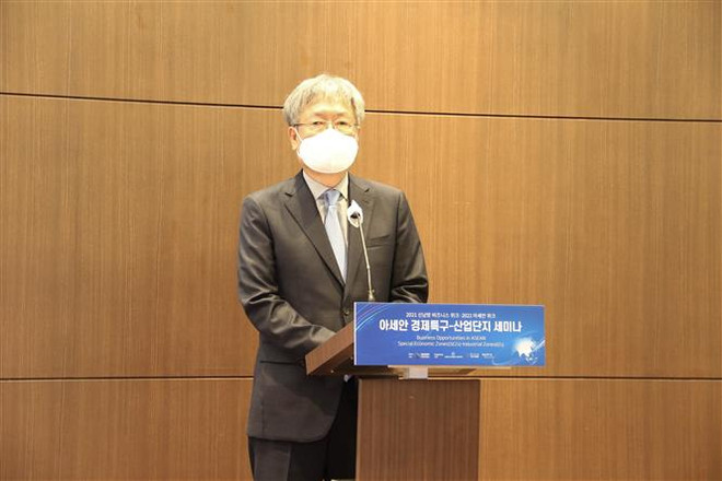 韩国举行研讨会推介东盟内各经济特区和工业区的机遇 ảnh 1 韩国举行研讨会推介东盟内各经济特区和工业区的机遇 ảnh 1
