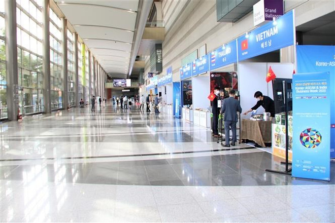 促进韩国-东盟与印度贸易合作展览会举行 ảnh 1 促进韩国-东盟与印度贸易合作展览会举行 ảnh 1
