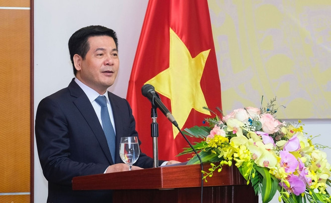 越南工贸部长阮鸿延向中国人民致以国庆问候 ảnh 1 越南工贸部长阮鸿延向中国人民致以国庆问候 ảnh 1