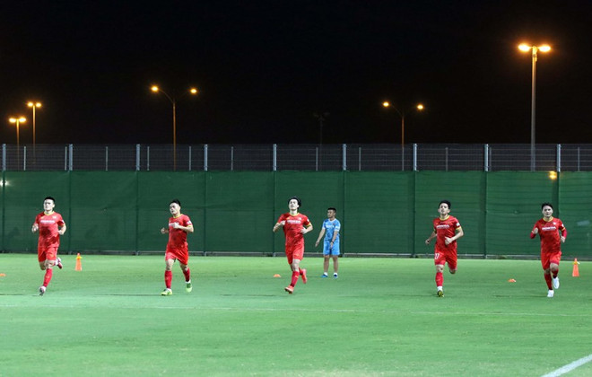 2022年世界杯预选赛：越南队做好与中国队交锋的准备 ảnh 2