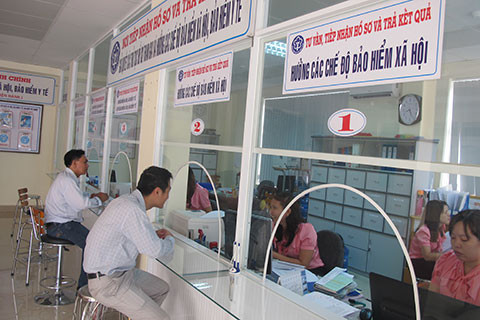 胡志明市失业保险基金拨出6万亿越盾帮助劳动者解困 ảnh 1 胡志明市失业保险基金拨出6万亿越盾帮助劳动者解困 ảnh 1