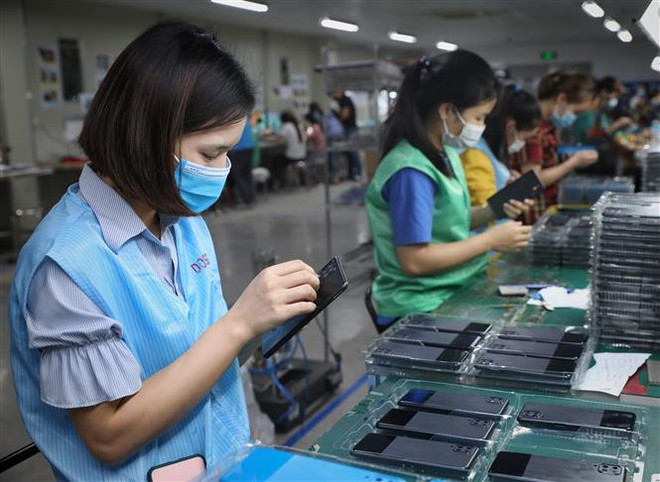 越南经济复苏潜力巨大：出口金额和引进外资仍保持增长 ảnh 1