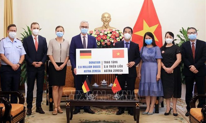 致力于疫苗接种全覆盖目标:海外越侨与国际朋友的宝贵支持 ảnh 2 致力于疫苗接种全覆盖目标:海外越侨与国际朋友的宝贵支持 ảnh 2
